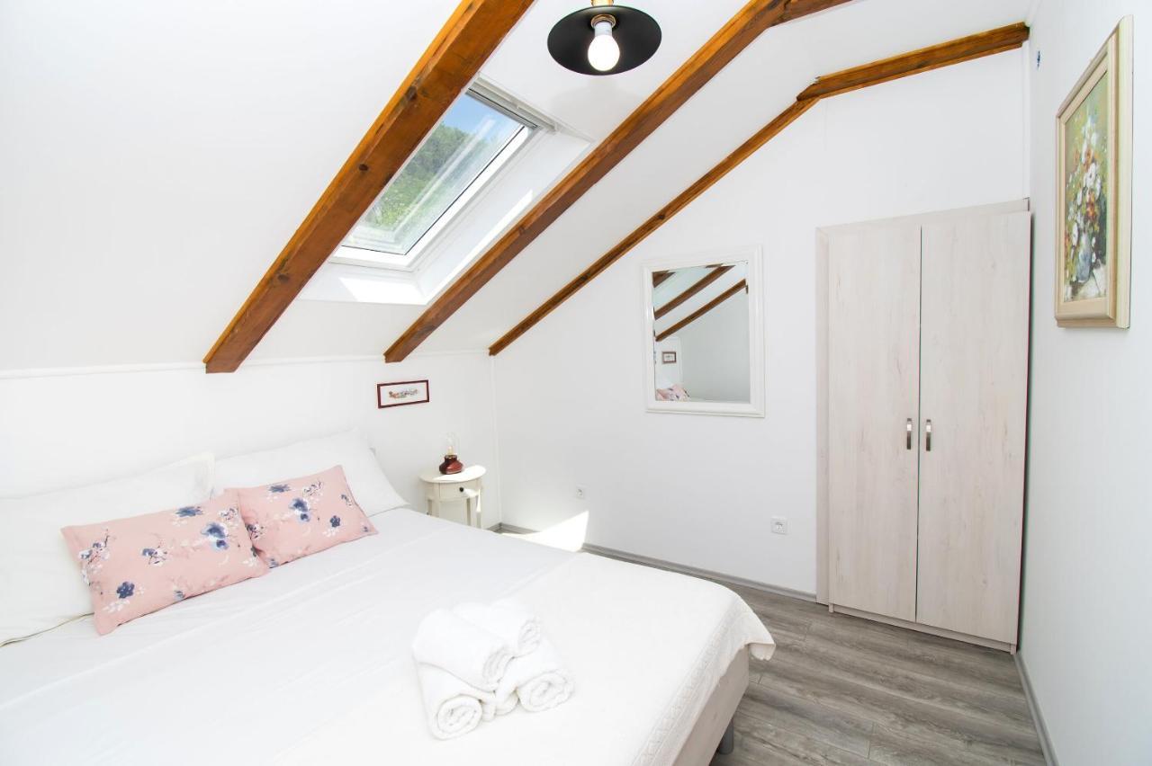 Apartment Rustika Skradin Luaran gambar