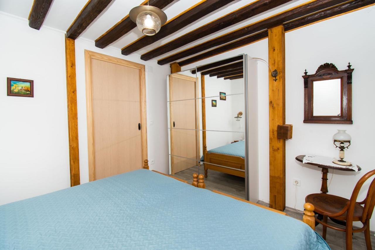 Apartment Rustika Skradin Luaran gambar